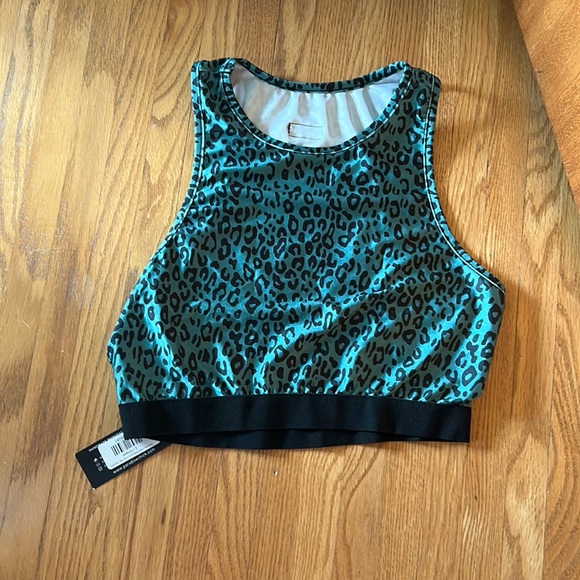 NWT Pole Top - Picture 3 of 4